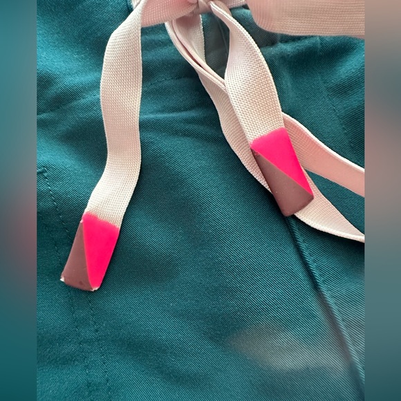 FIGS High Waist Waisted Petite Sumaiya Slim Caribbean Blue CRB Like New - Picture 8 of 8